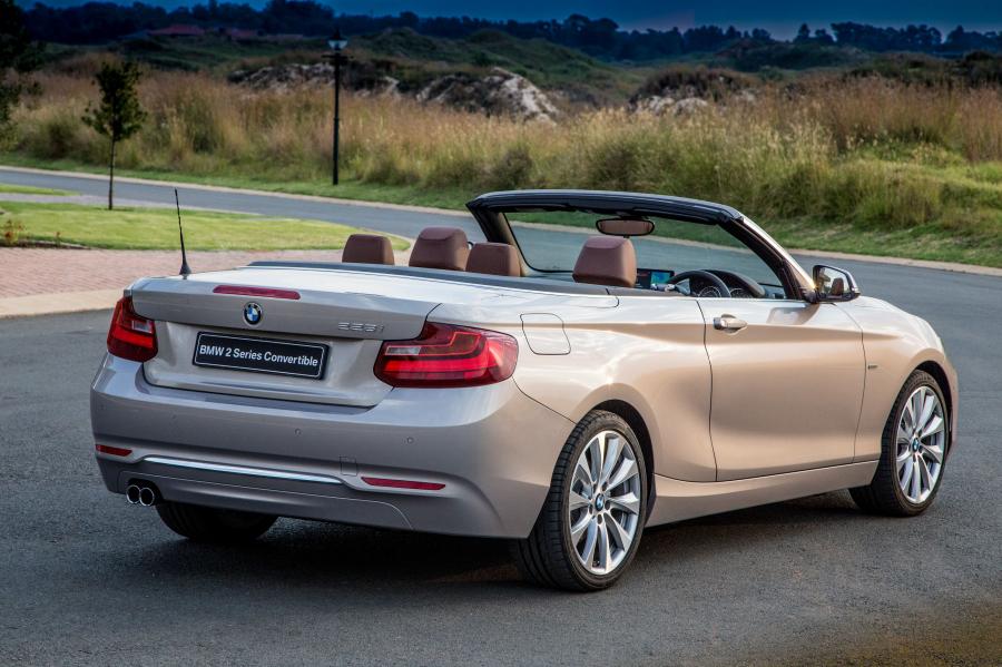  BMW 228i Convertible Luxury Line 2015 года  (ZA) (фото 30 из 30)